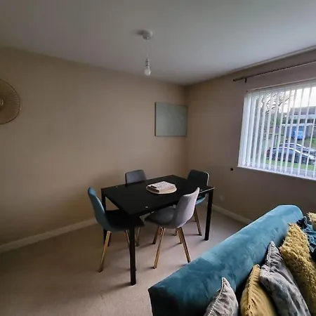 Lovely Apartment With Free Parking & Wi-Fi Birmingham Exterior foto